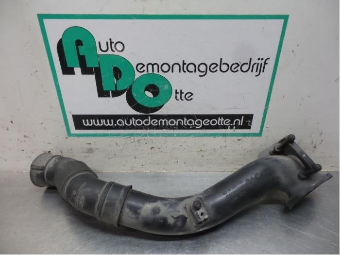 Tuyau d'aspiration air d'un Opel Corsa (Corsa C 00-), -, Opel, 3 mois de garantie, Utilisé