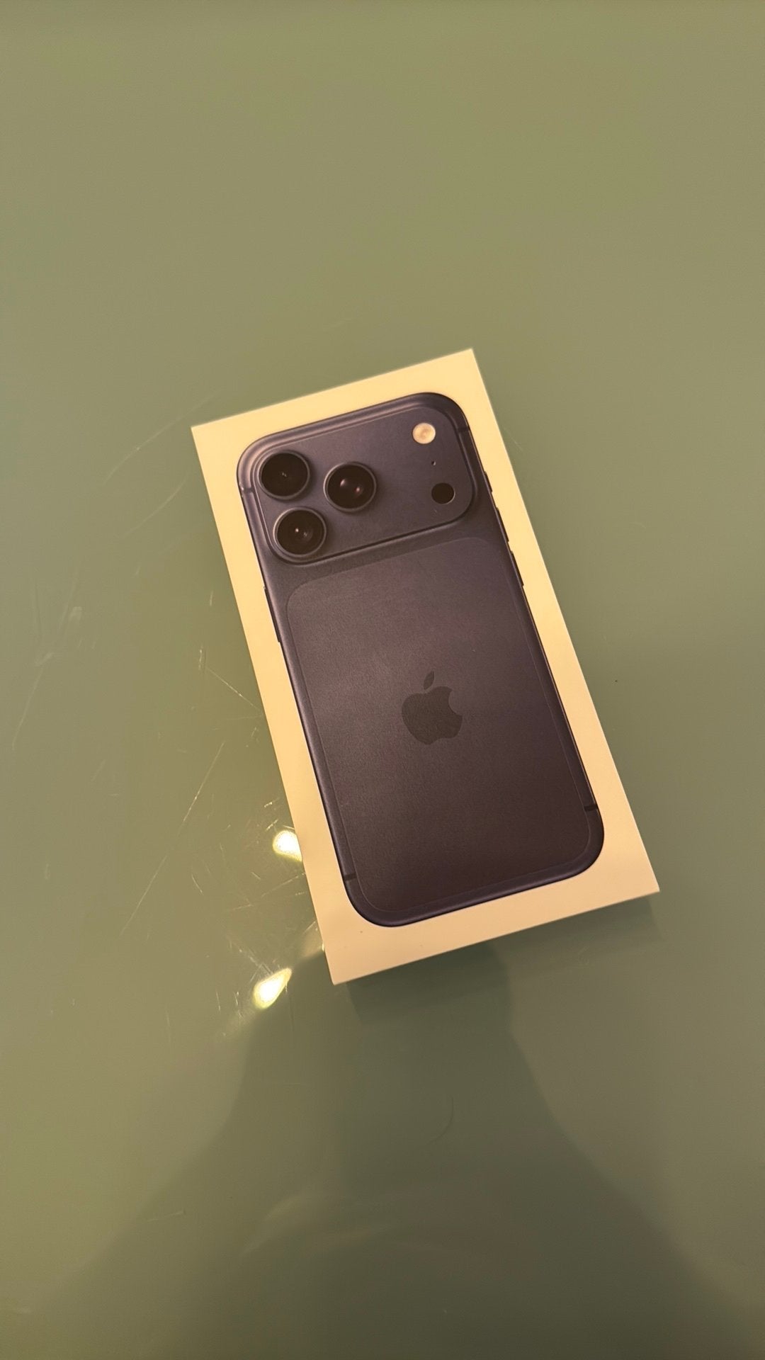 Iphone 17 pro 256gb, Télécoms, Téléphonie mobile | Apple iPhone, Enlèvement ou Envoi, Autres modèles, Comme neuf, Sans abonnement