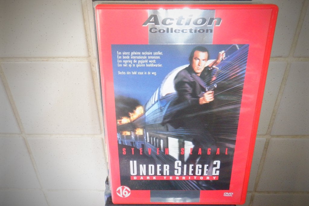 DVD Under Siege 2 Dark Territory., Engels, Vanaf 16 jaar, Ophalen of Verzenden, Zo goed als nieuw