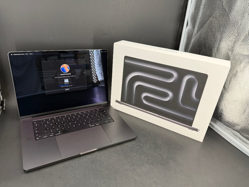 MacBook Pro 16" M3 Pro 18 GB/512 GB —, Gebruikt, Qwerty, 512 GB, Ophalen of Verzenden