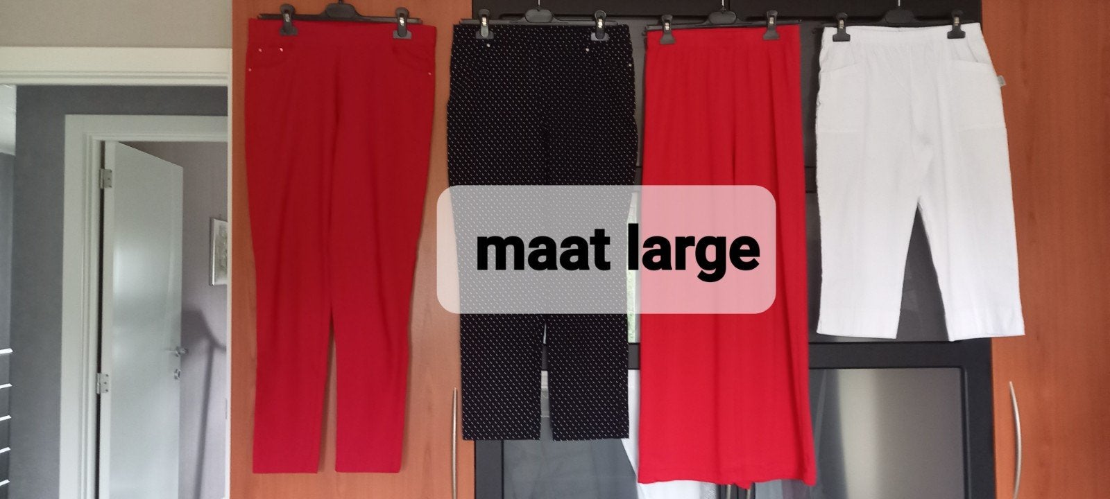 prachtige broeken maat large, Kleding | Dames, Broeken en Pantalons, Ophalen of Verzenden