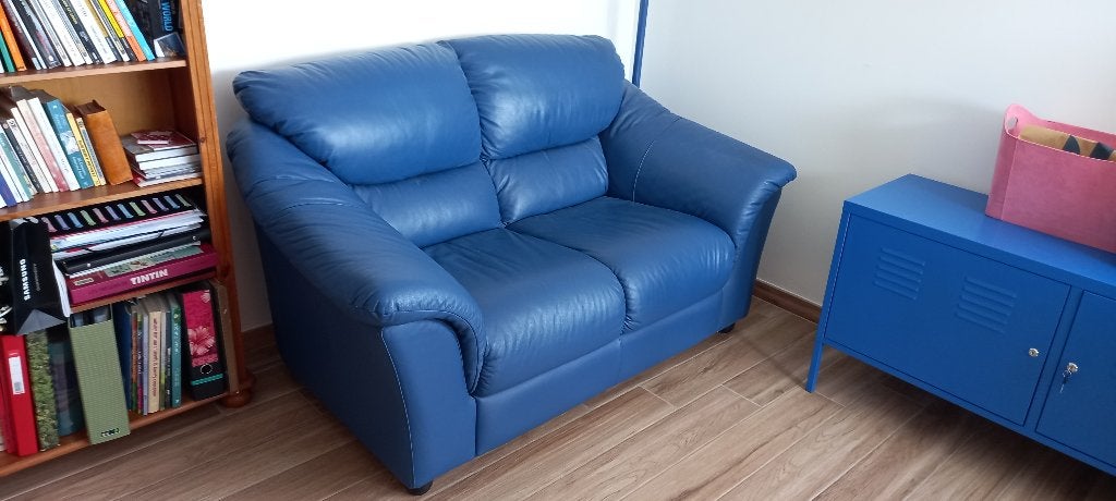 Canapé cuir 2 places, 75 à 100 cm, Comme neuf, Enlèvement, Moderne