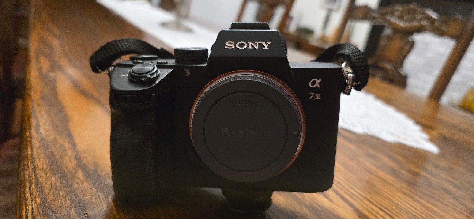 sony a7iii, TV, Hi-fi & Vidéo, Chargeur, Enlèvement, Utilisé, Appareil photo hybride