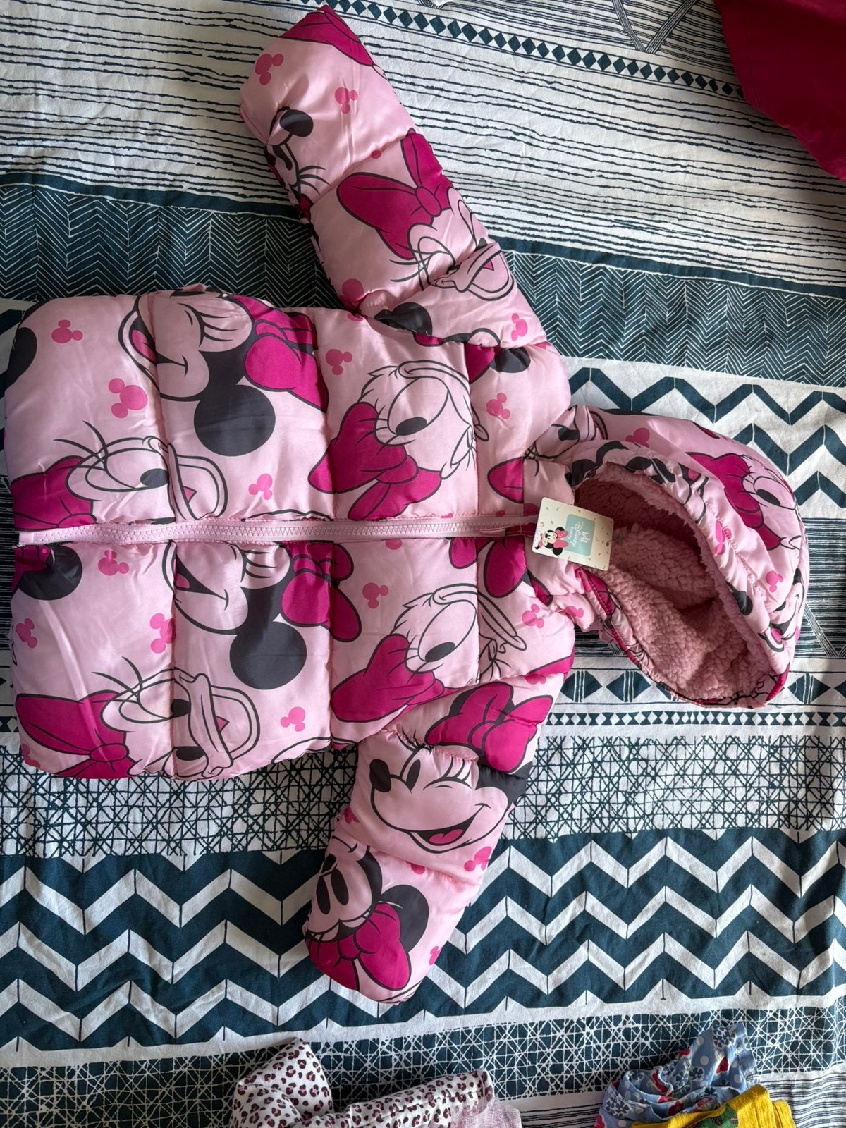Minnie jas nieuw 12/15 maanden, Ophalen, Nieuw