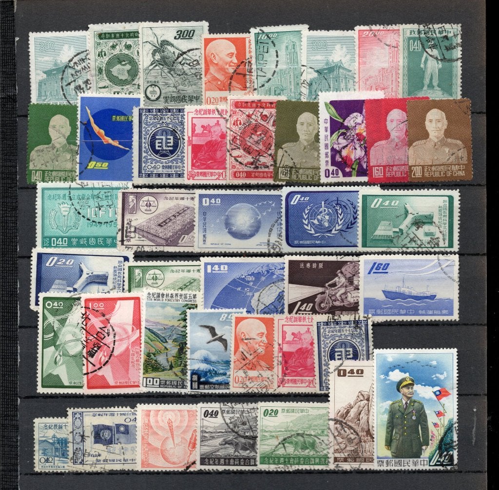 Formose  lot, Postzegels en Munten, Verzenden