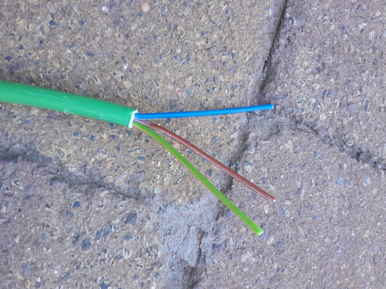 Xgb 3g2,5mm nexans  500m ,100m zie beschrijving, Doe-het-zelf en Bouw, Elektriciteit en Kabels, Ophalen