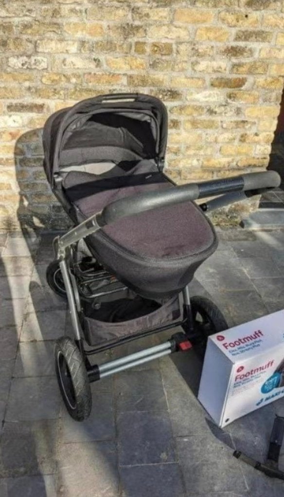 Wandelwagen, draagmand, voetenzak en accessoires, Ophalen, Gebruikt, Maxi-Cosi, Regenhoes