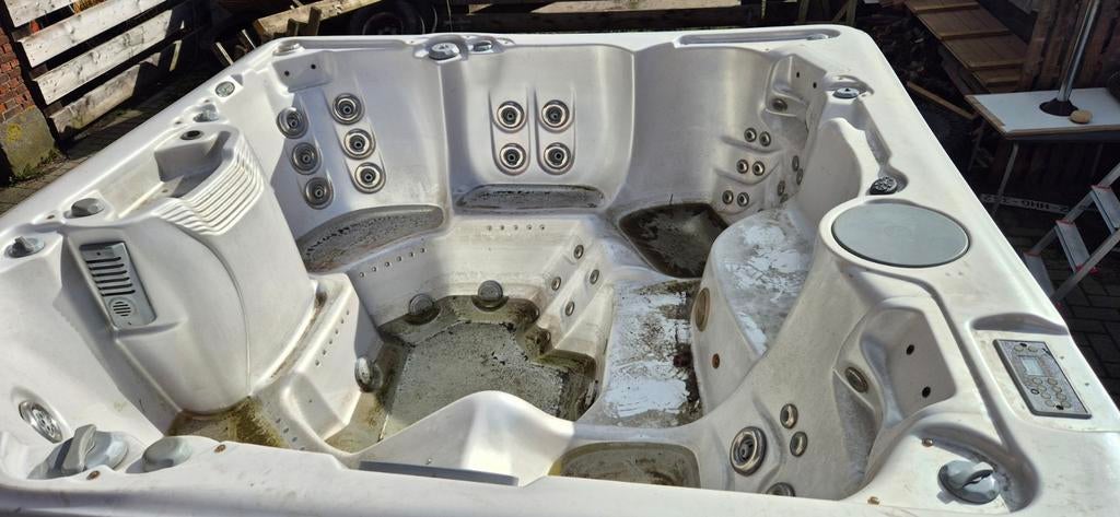 Jacuzzi 2.40x2.40, Ophalen