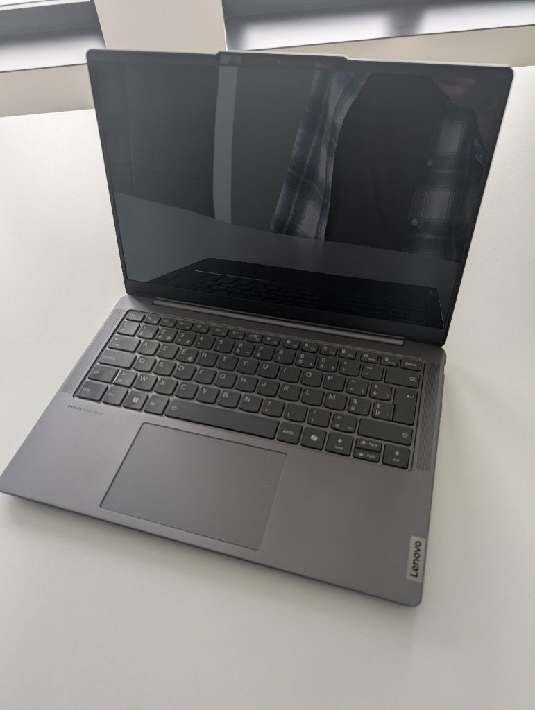 Lenovo Yoga Slim 7 14IMH9, 14 inch, Zo goed als nieuw, SSD, Azerty