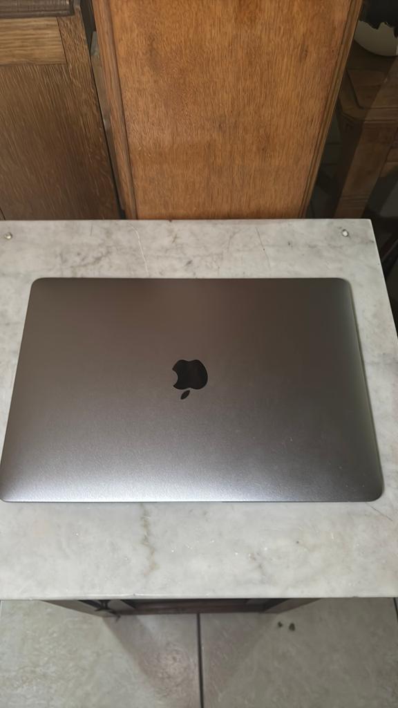 macbook air 2020, Ophalen, Zo goed als nieuw, MacBook