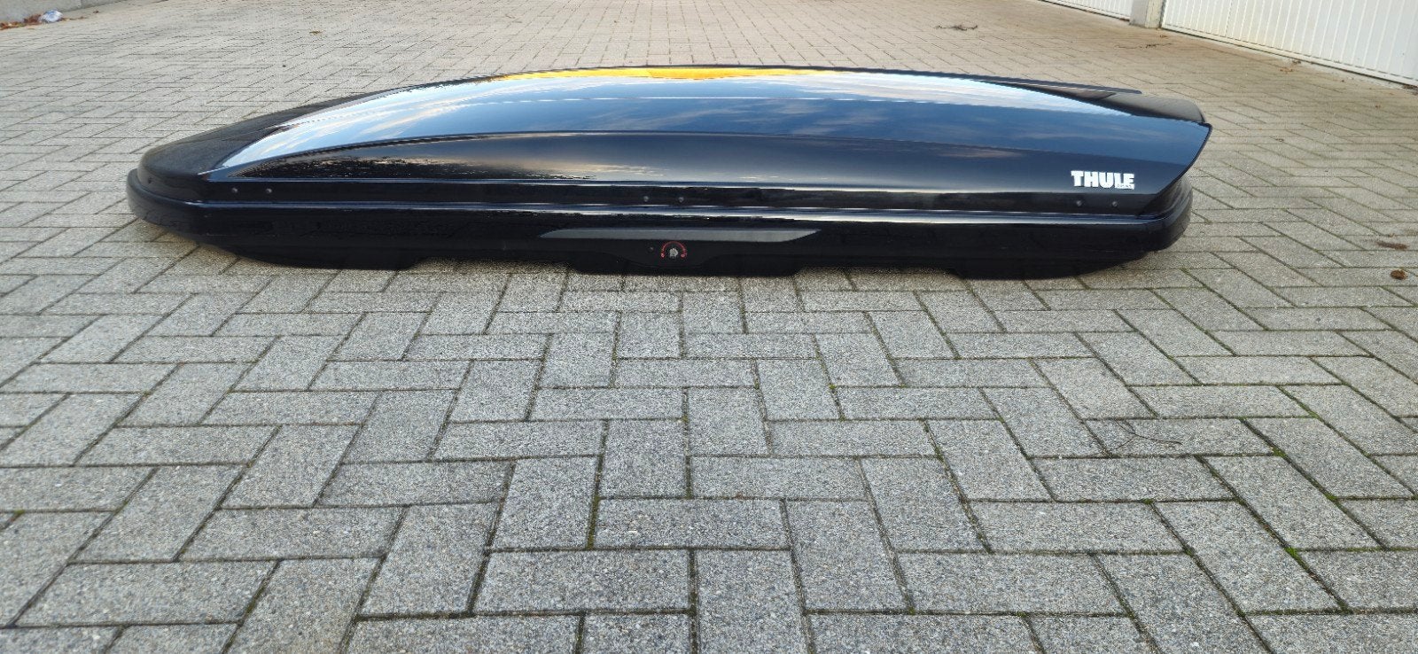 dakkoffer thule dynamic 900, Enlèvement