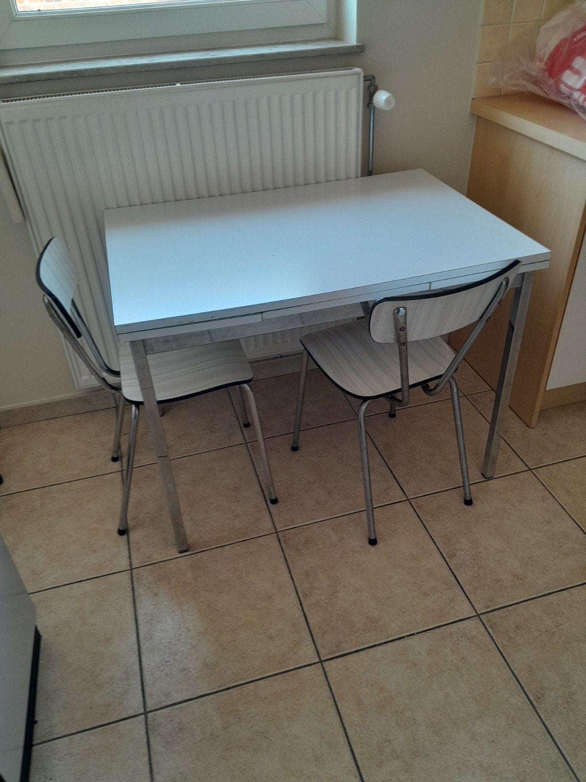 Retro tafel, Ophalen