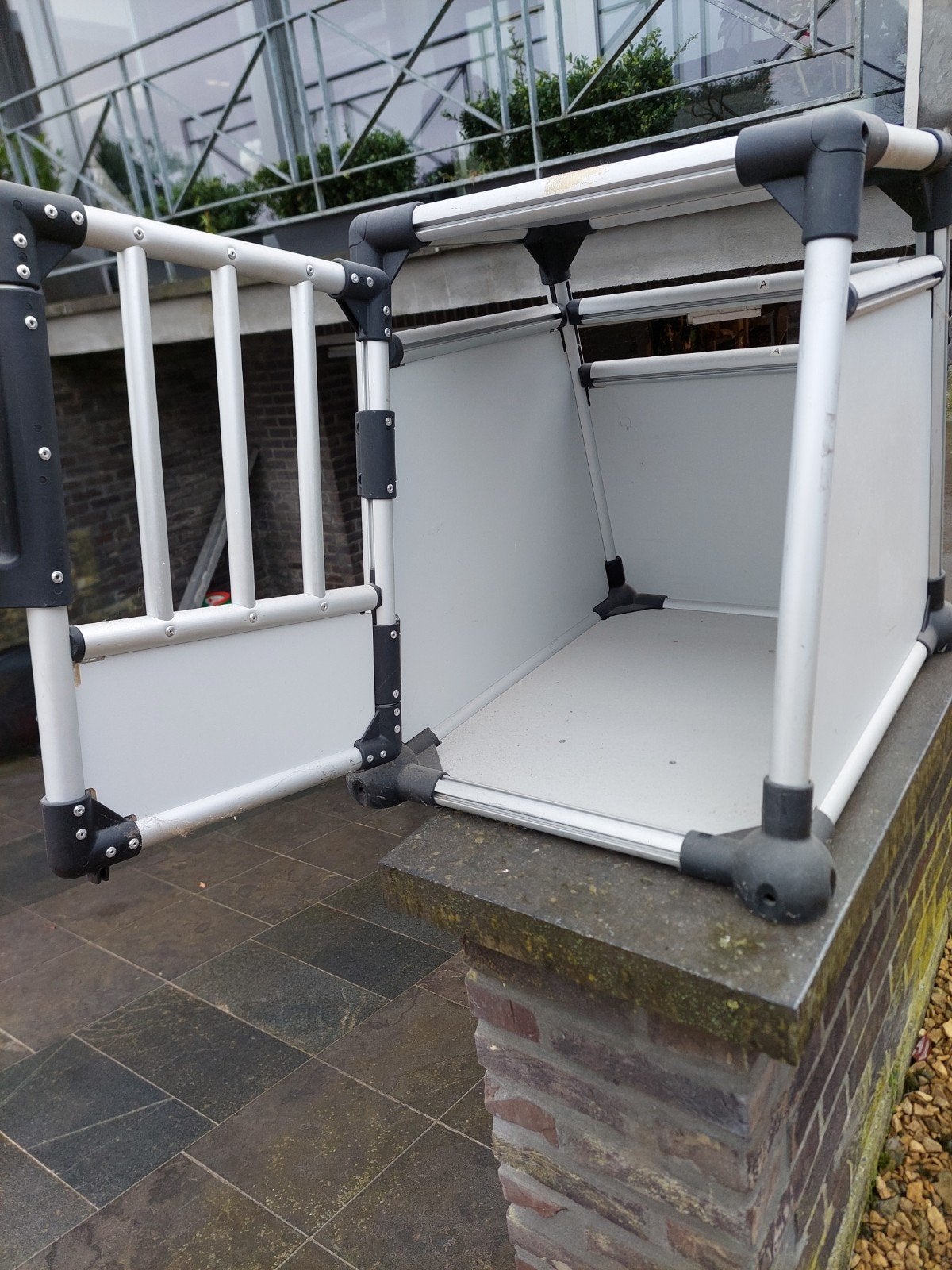Nieuwe hondenbench, Dieren en Toebehoren, Hondenhokken, Ophalen, Nieuw, Minder dan 65 cm