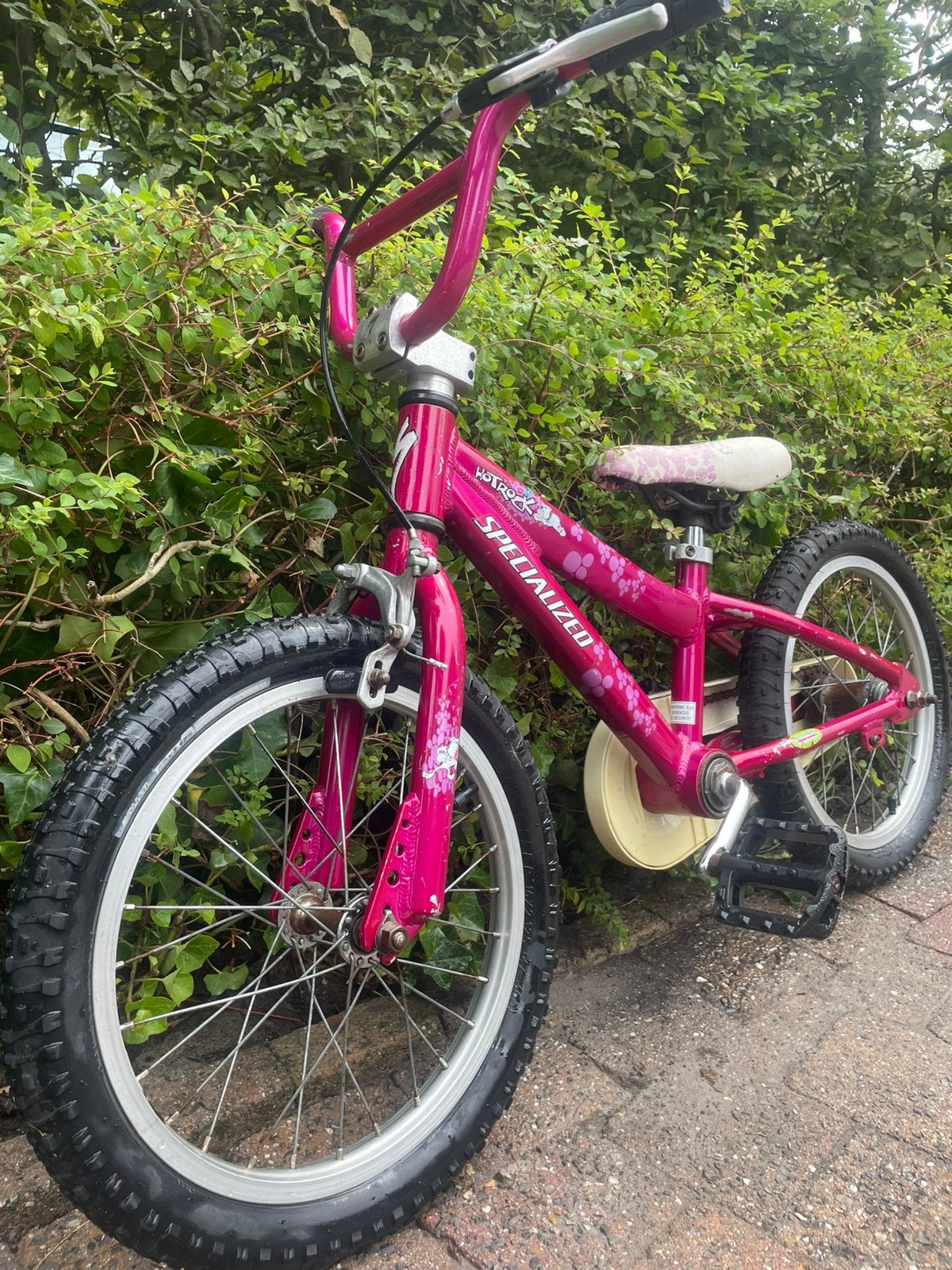 Specialized Hotrock Kinderfiets – Roze – 16 inch, Fietsen en Brommers, Ophalen, Zo goed als nieuw, Terugtraprem