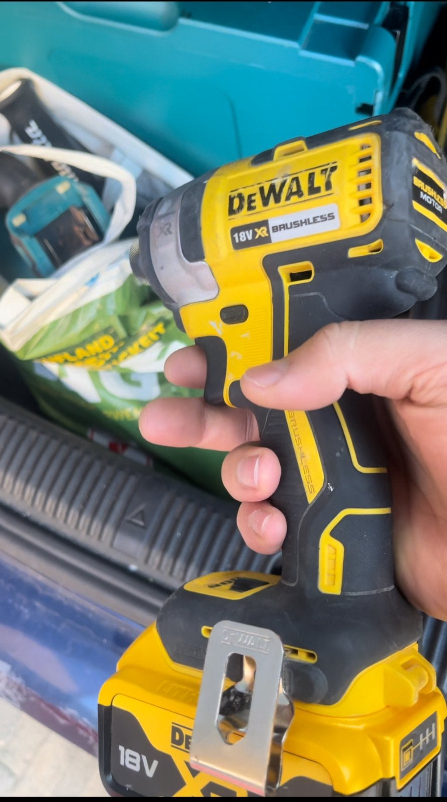 Visseuse à chocs DeWALT DCF887 XR 18V Brushles, Doe-het-zelf en Bouw, Ophalen, Zo goed als nieuw