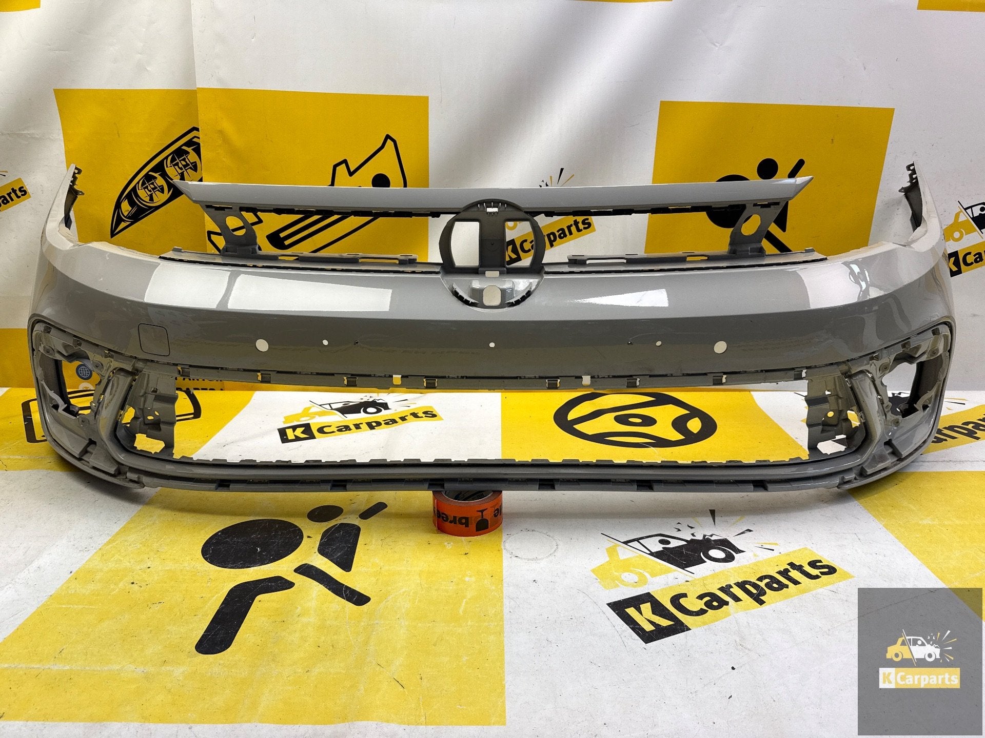 VW Polo 2G FACELIFT VOORBUMPER 2GS807221H origineel PDC, Gebruikt, Volkswagen AG, Vw@volkswagen.de, Bumper