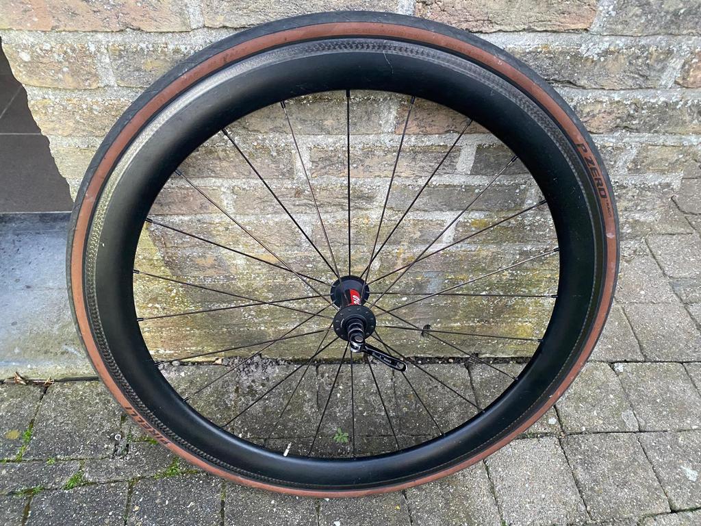 Carbon wielen met DT-swiss 240, Fietsen en Brommers, Ophalen, Zo goed als nieuw, Carbon