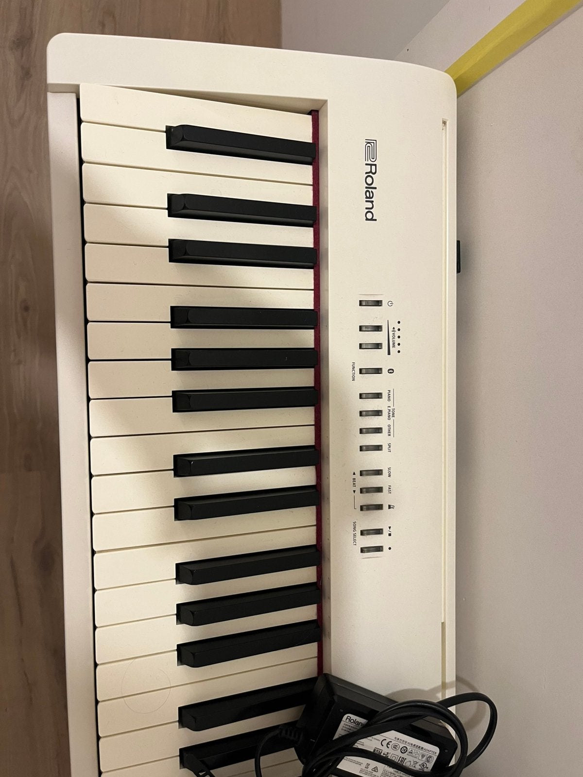 Piano, Muziek en Instrumenten, Keyboards, Ophalen, Gebruikt, Roland