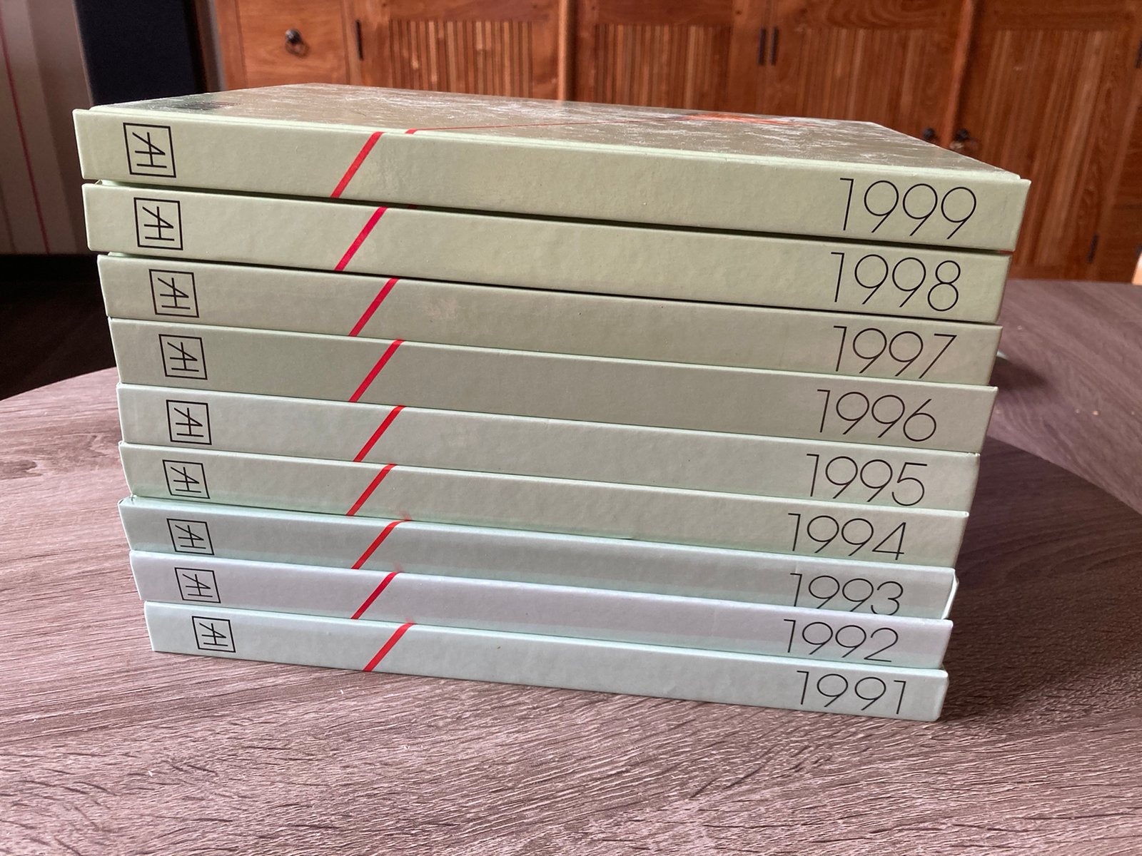 Collection Artis Historia - Le livre de l’année - 1990, Livres, Enlèvement, Comme neuf, Livre d'images