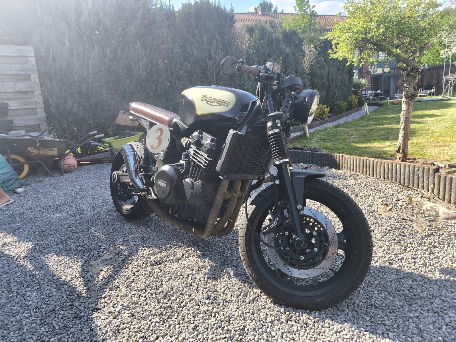 Café racer, Motoren, Particulier