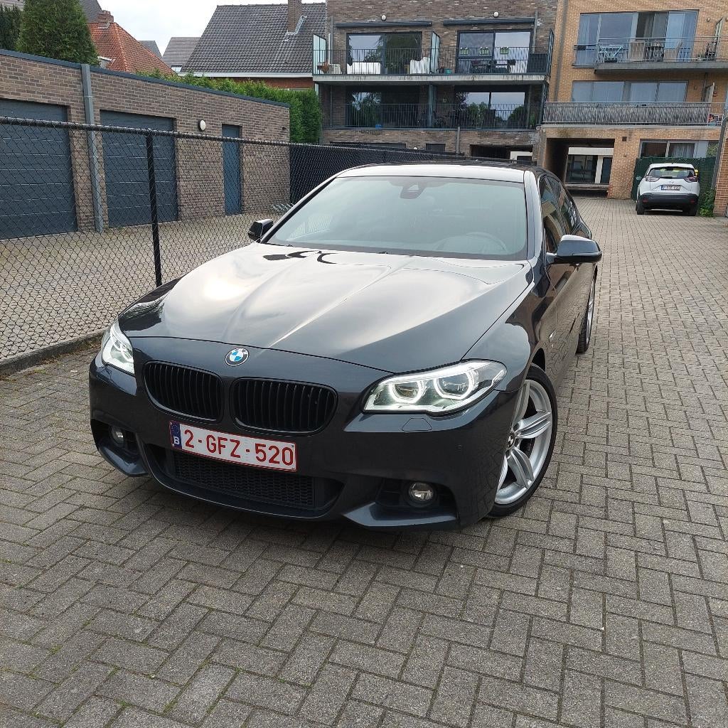 BMW 520 dA, Facelift M packet met veel opties, Euro 6b, Cuir, Euro 6, Phares entièrement LED, Noir