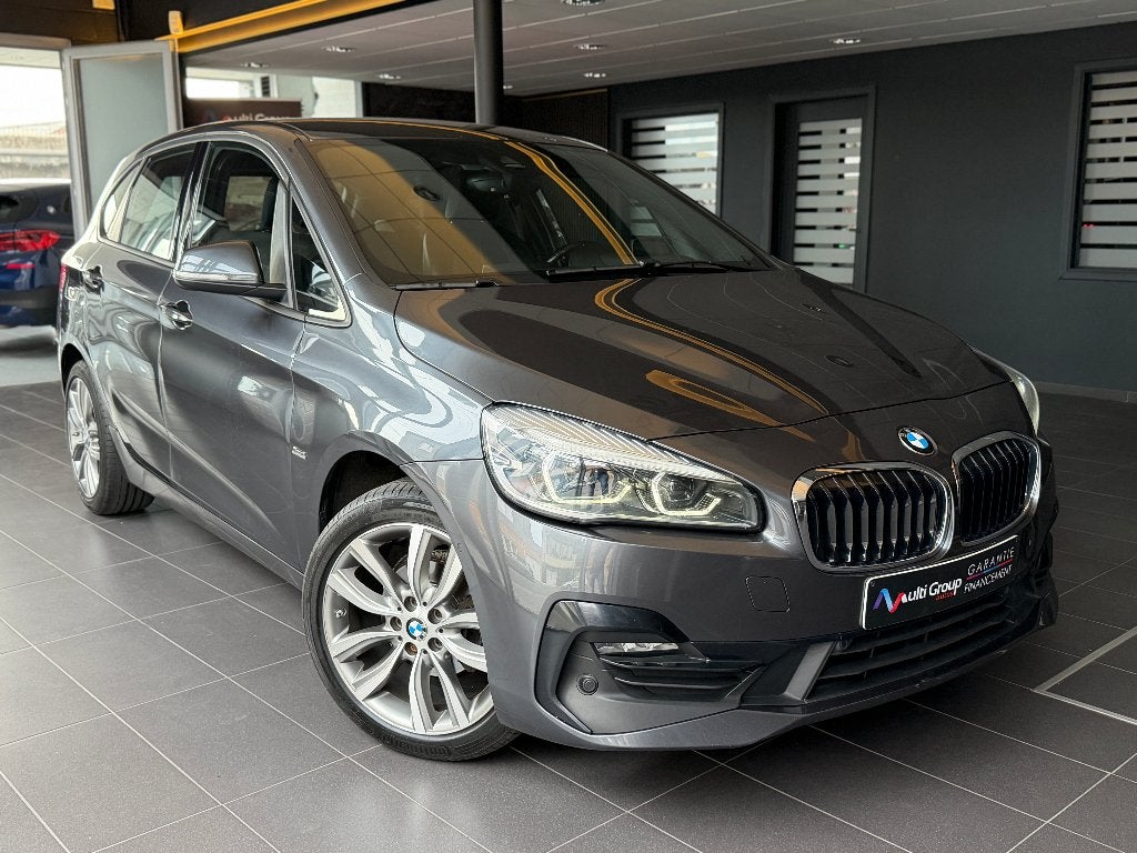 BMW 216 i Active Tourer*Sport Line *1ja garantie*Full optie, Auto's, Dealer onderhouden, Lichtsensor, 4 cilinders, 2 Reeks