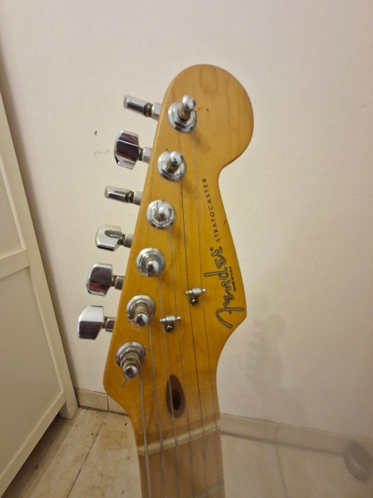 Fender stratocaster (USA made), Ophalen, Zo goed als nieuw, Solid body, Fender