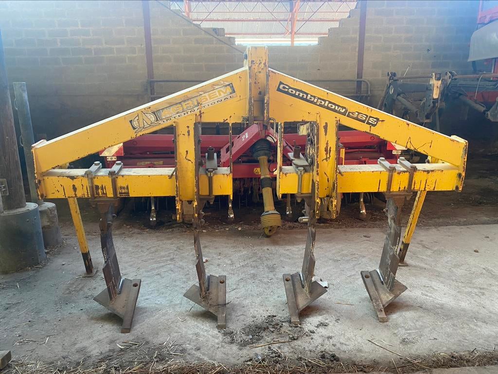 Agrisem combiplow