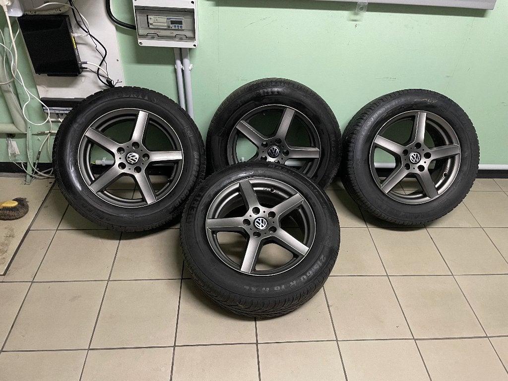 5x112 sett winter volkswagen 215/60/16 klaar om te plaatsen!, Auto-onderdelen, Ophalen, 215 mm, 16 inch, Banden en Velgen