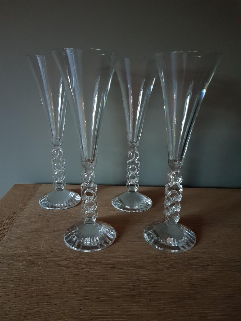 4 Crystal D'Arques grote champagnefluiten, Ophalen