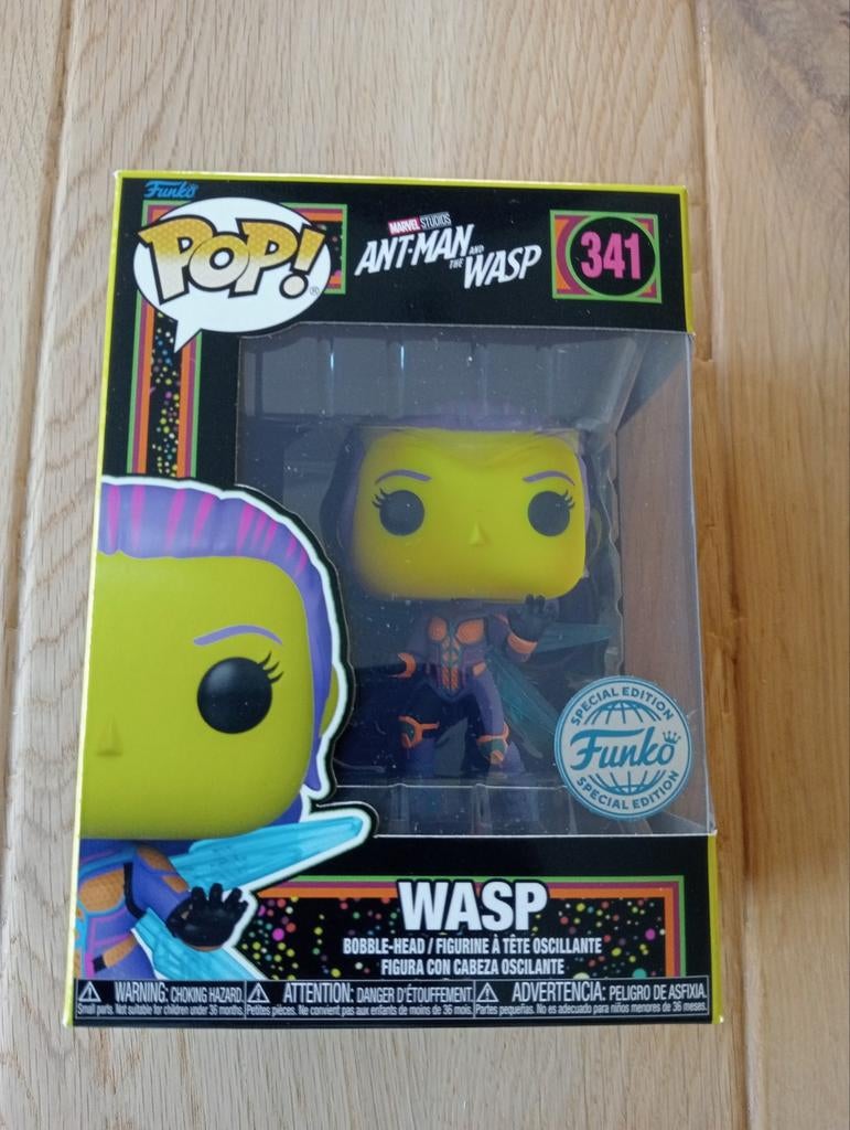 Funko pop Marvel Studios #341 Wasp blacklight nieuwstaat, Ophalen of Verzenden, Zo goed als nieuw