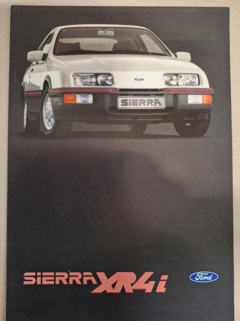 FORD SIERRA XR 4 I 1983 BROCHURE POSTERFOLDER 8 PAGINA'S NED, Ophalen of Verzenden, Gelezen, Ford