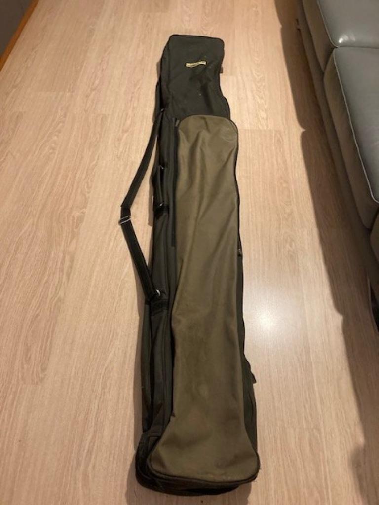 fourreau pour canne à pêche, Enlèvement