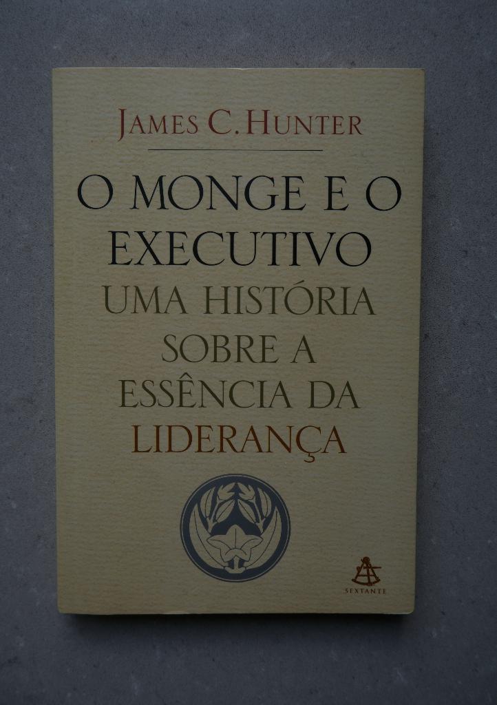 O monge e o executivo - James Hunter, Ophalen, James Hunter, Non-fictie, Zo goed als nieuw