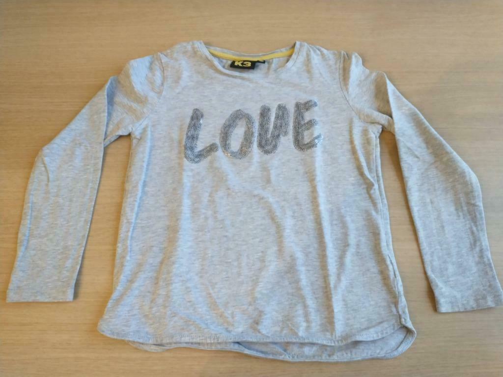 Grijze longsleeve met pailletten LOVE - JBC K3 - maat 122, Gebruikt, Meisje, Ophalen of Verzenden, Shirt of Longsleeve
