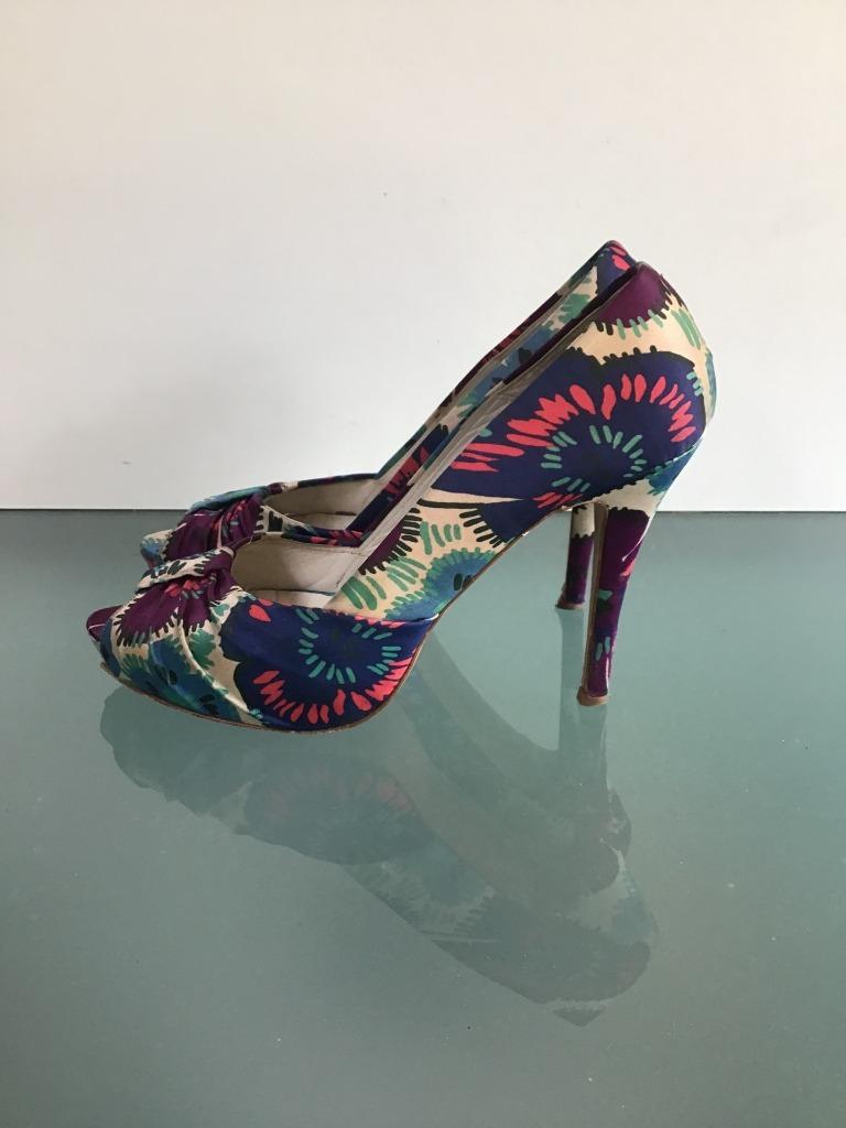 Gratis Verzenden | Zara sexy paarse blauwe hakken 40, Kleding | Dames, Schoenen, Gedragen, Schoenen met hoge hakken, Overige kleuren