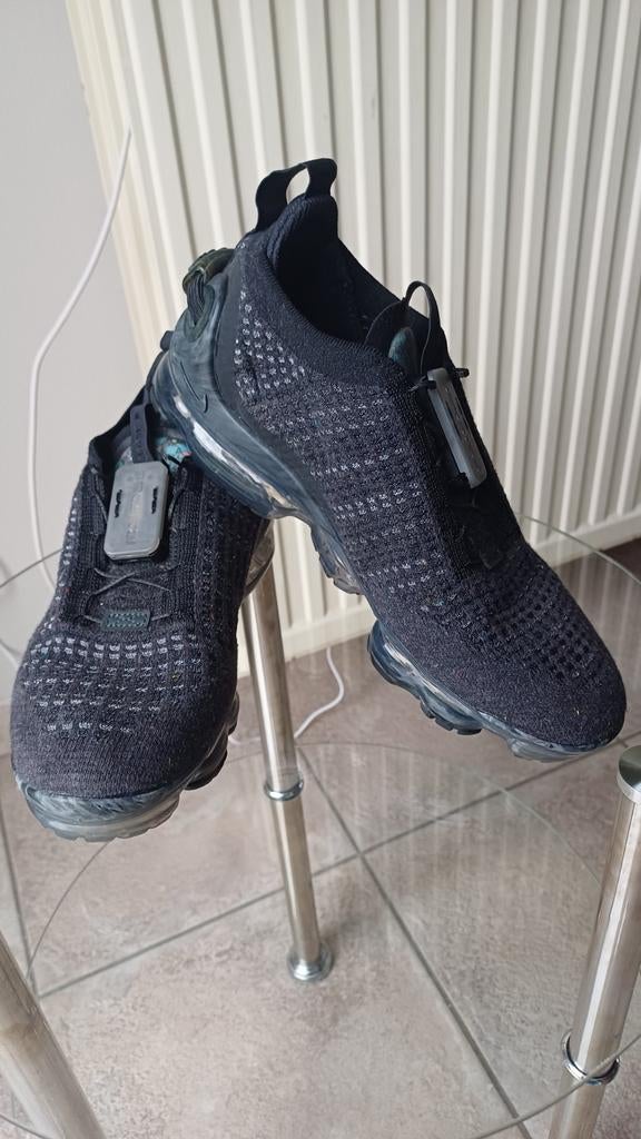 Nike air vapormax flyknit zwart maat 38 zo goed als nieuw, Enlèvement ou Envoi, Comme neuf, Noir
