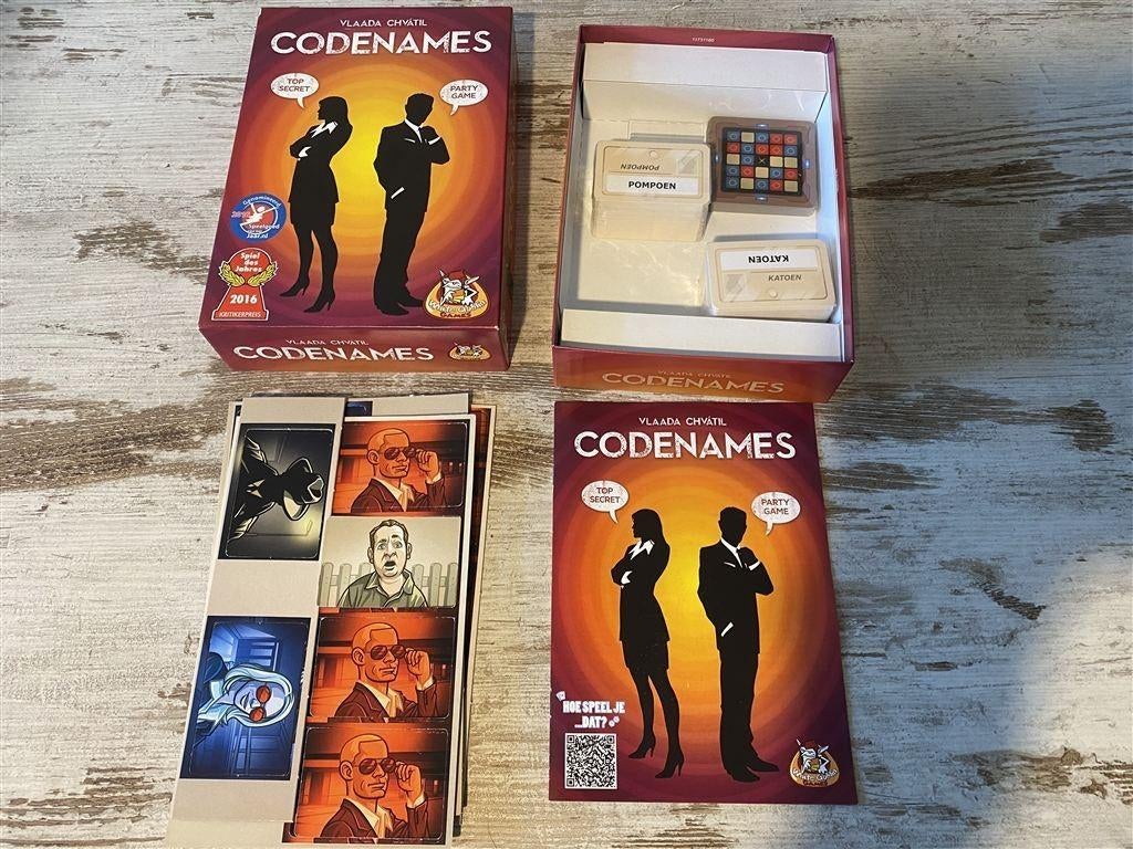 Codenames white goblin games [s680], Hobby en Vrije tijd, Verzenden, Zo goed als nieuw