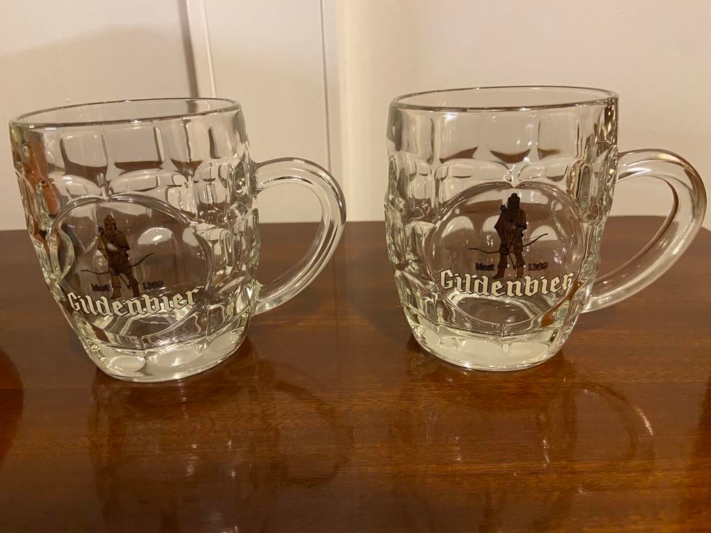 Twee bierpullen Gildenbier (brouwerij Haacht), Enlèvement ou Envoi, Comme neuf, Chope(s), Autres marques