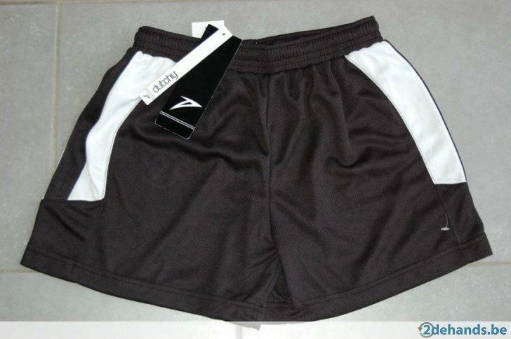 Voetbal-Outfit (shirts/short/setje)-128, Neuf, Autres types
