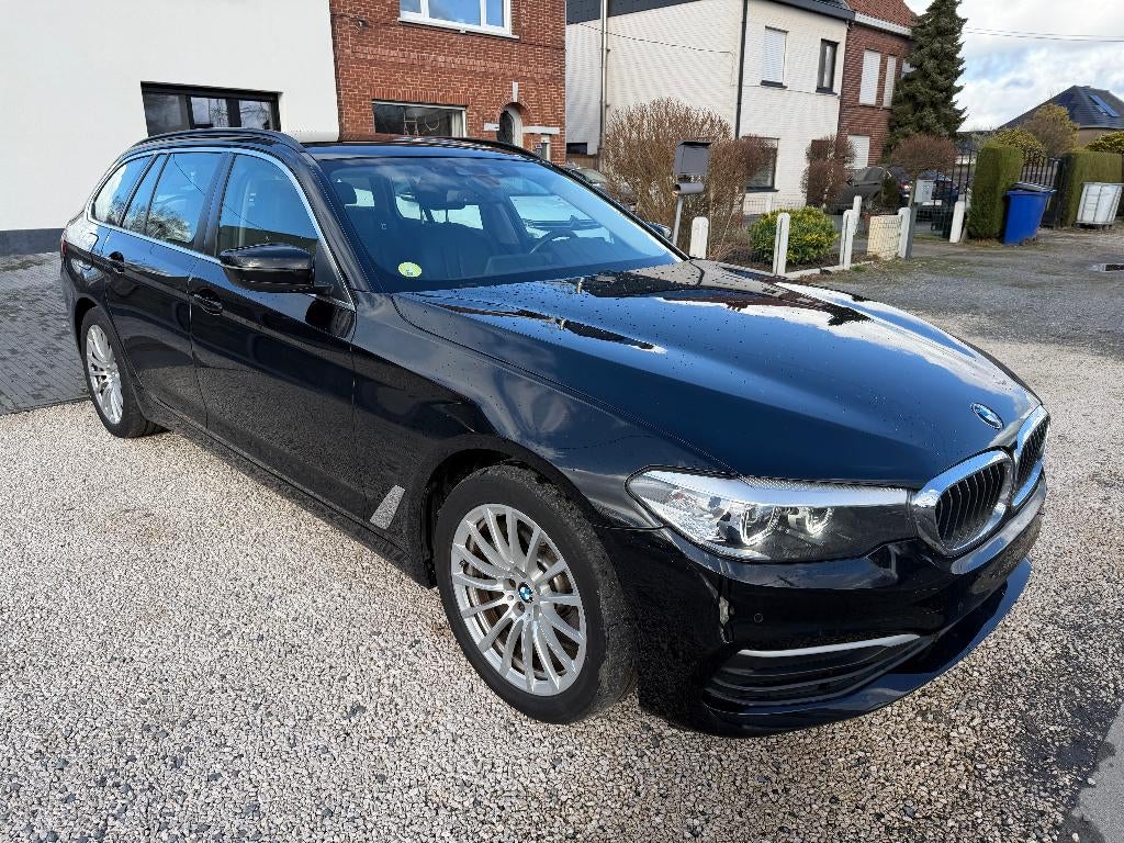 BMW 520d | 1ste eigenaar | 190pk EUR6c, Auto's, BMW, Automaat, Achterwielaandrijving, Zwart, Leder