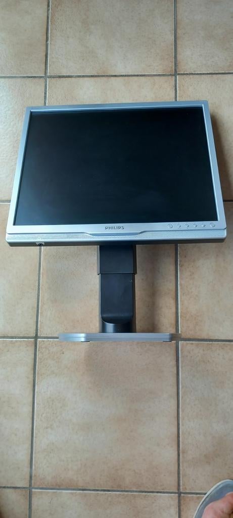 Moniteur Philips  avec câbles pour PC - ordinateur portable, Enlèvement ou Envoi, Comme neuf, Philips, Réglable en hauteur