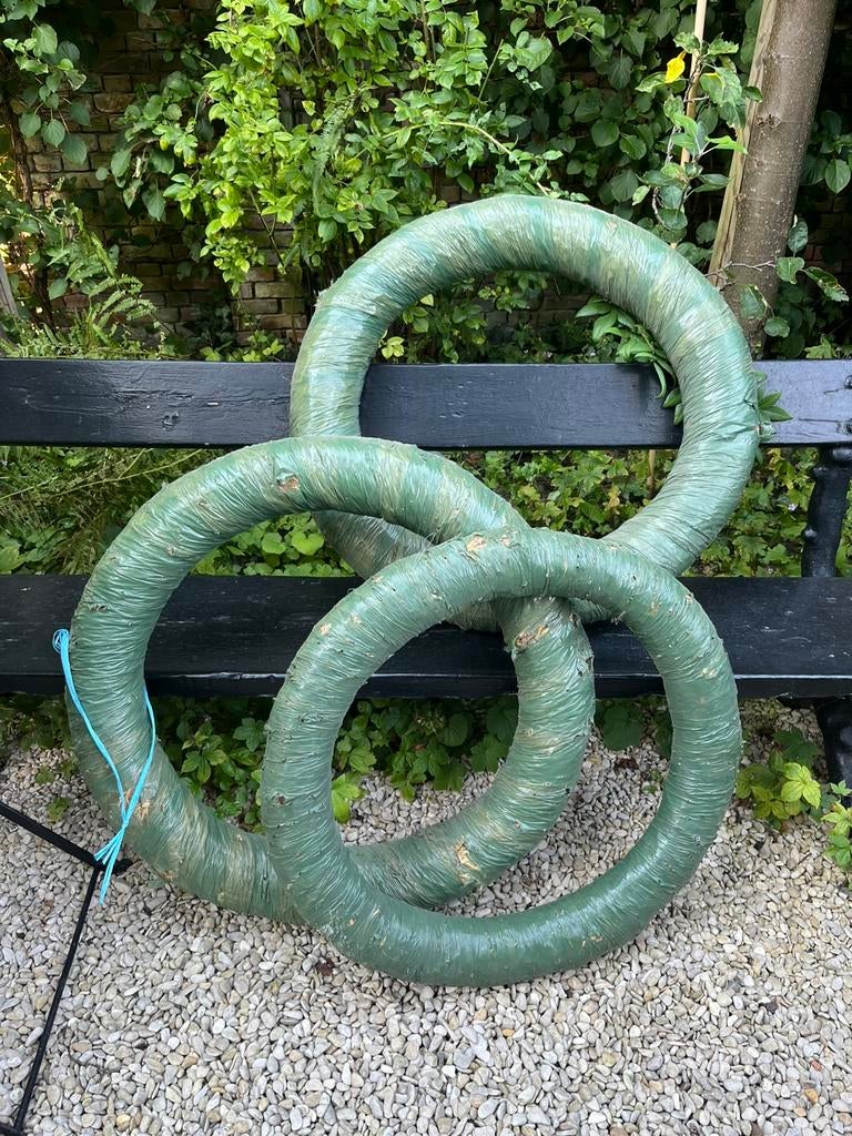GROTE KRANSEN STRO BLOEMSCHIKKEN GRAFKRANSEN, Enlèvement, Utilisé