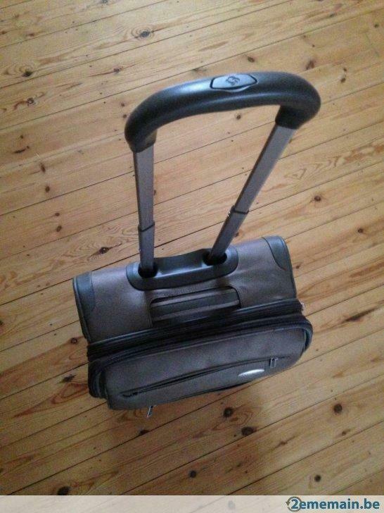 Valise  Samsonite sur Roulette, Envoi, Utilisé