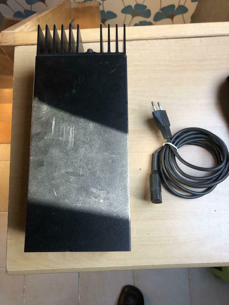 Motorola GPN1005B 13,7v 4,7a voeding, Telecommunicatie, Zenders en Ontvangers, Ophalen