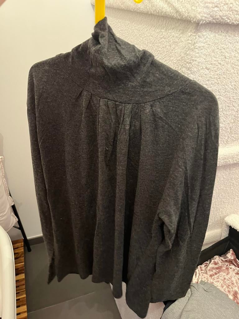 Tshirt col roulé M vent d’est neuf, Enlèvement ou Envoi