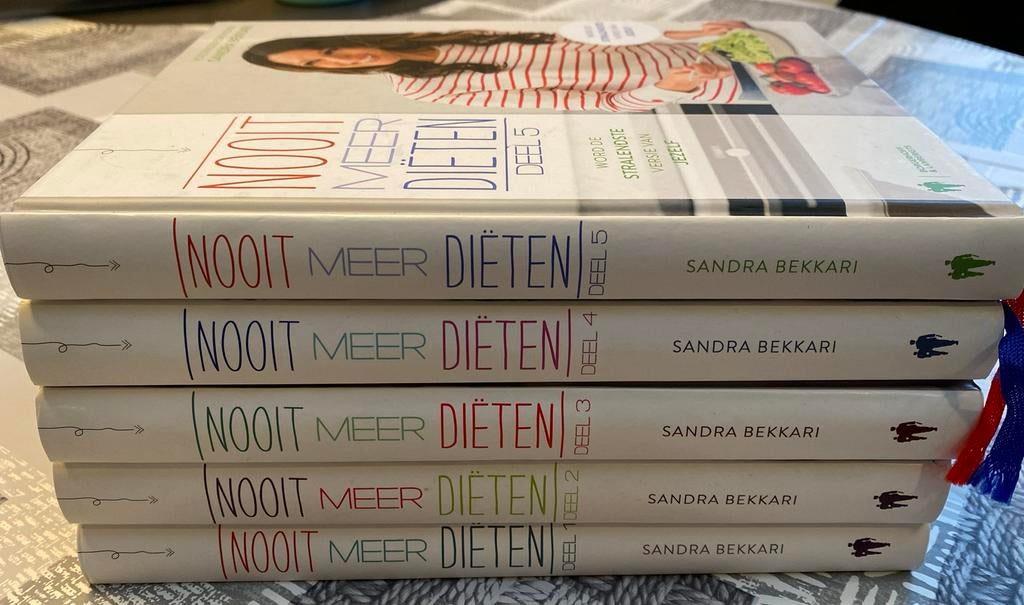Sandra Bekkari - nooit meer diëten 1,2,3,4 en 5, Boeken, Ophalen of Verzenden, Zo goed als nieuw, Gezondheid en Conditie, Sandra Bekkari