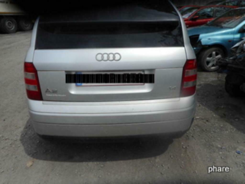 male  hayon arriere audi a2, Enlèvement, Utilisé, Audi, Haillon arrière