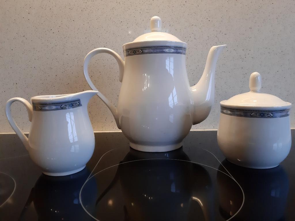Koffieset - 3 stuks (koffiepot, melkkan en suikerpot), Huis en Inrichting, Ophalen of Verzenden, Nieuw