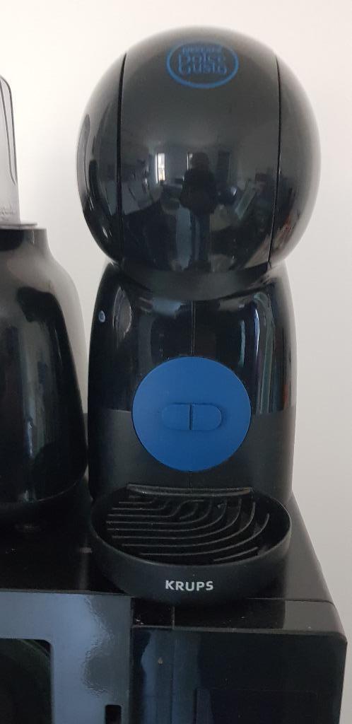 Machine à café DOLCE GUSTO, Café moulu, Machine à espresso, Réservoir d'eau amovible, Enlèvement ou Envoi